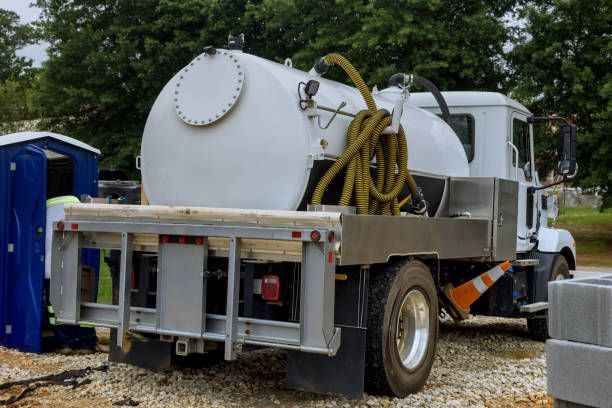 Portable Toilet Options We Offer in Drexel, OH
